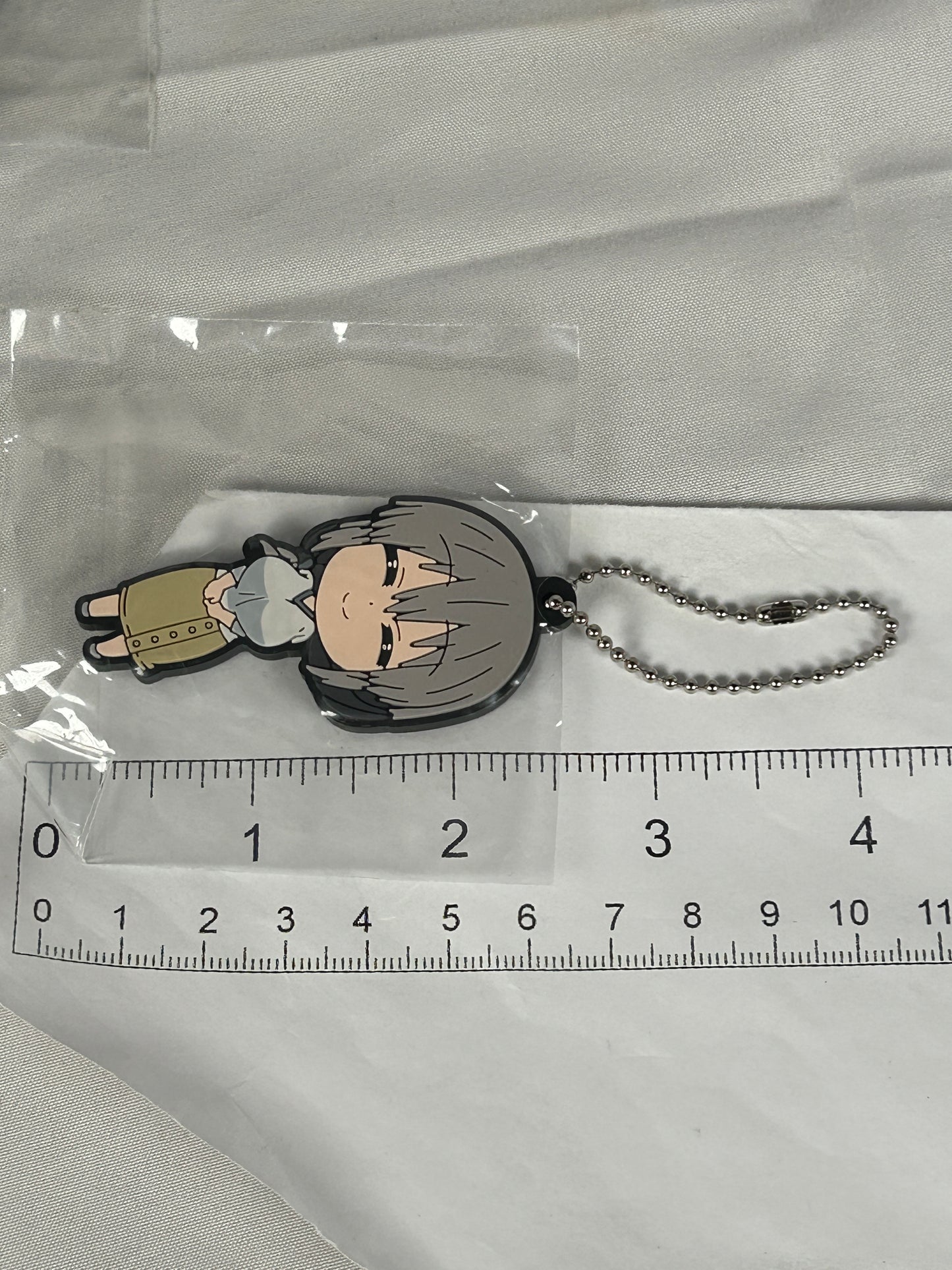 Tsuki Uzaki Rubber Strap Keychain Gachapon Prize Bandai Uzaki Chan Wants to Hang Out