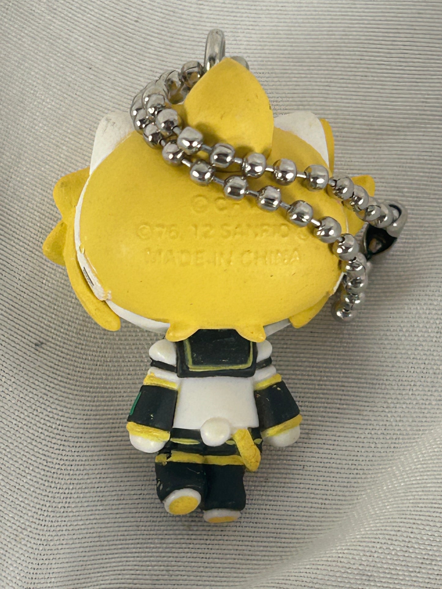 Kagamine Len Hello Kitty Minifigure Keychain 2012 Vocaloid x Sanrio