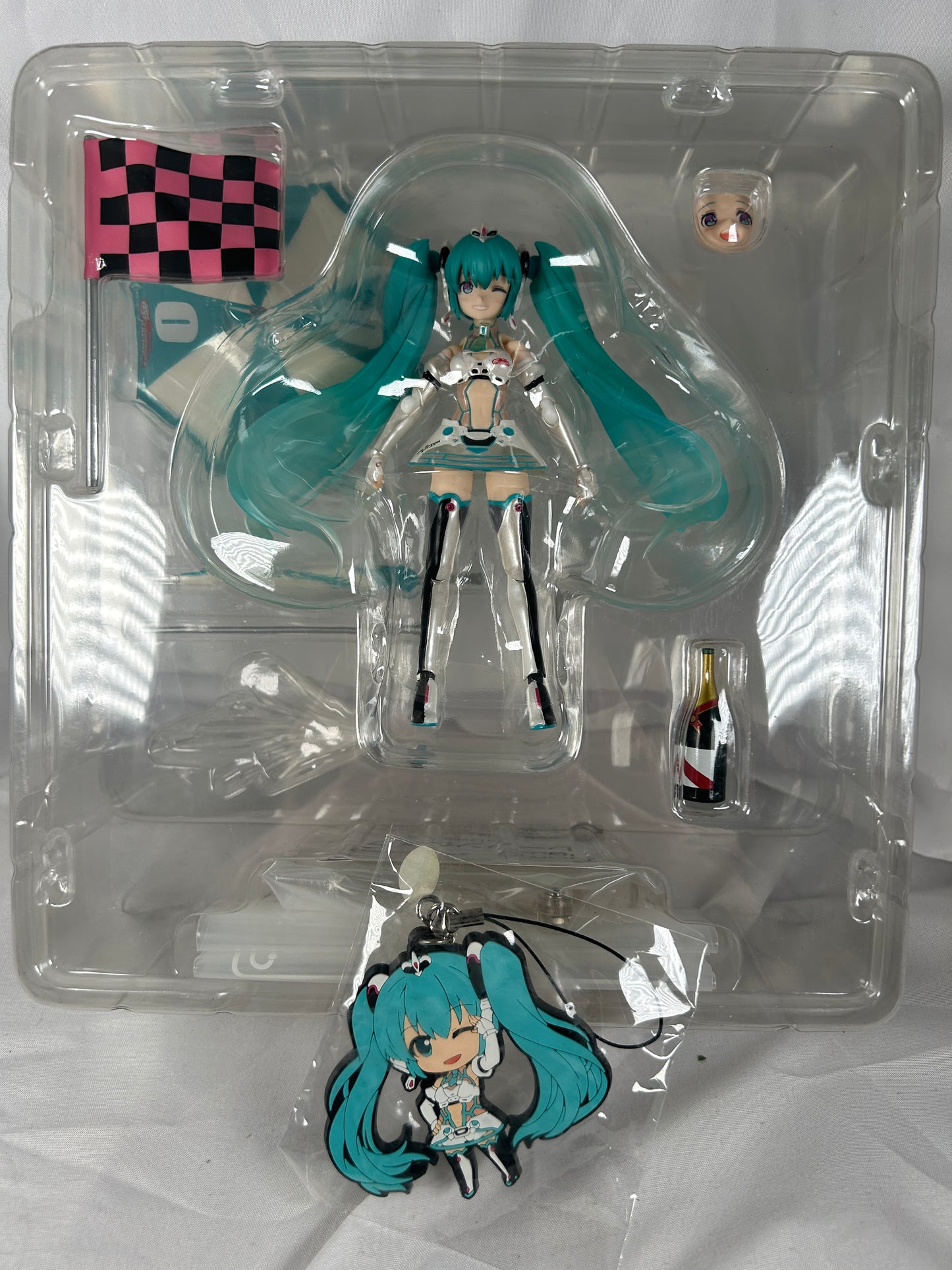 Hatsune Miku Racing 2012 Ver. Figma SP-045 with Bonus