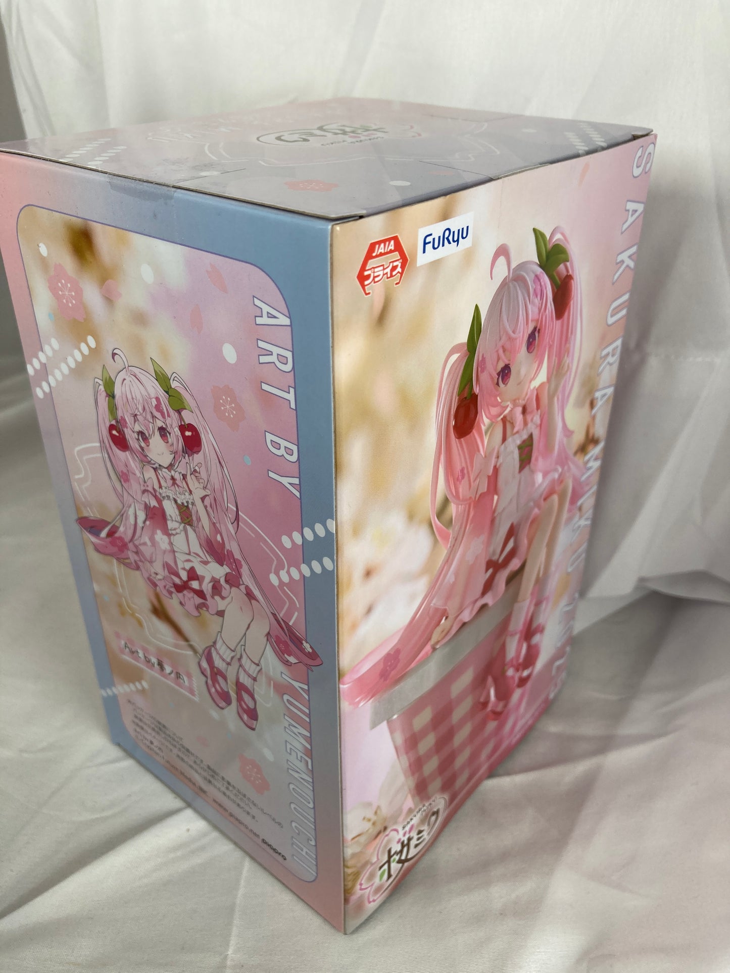 Hatsune Miku Sakura Ver. Noodle Stopper Prize Figure Furyu Vocaloid