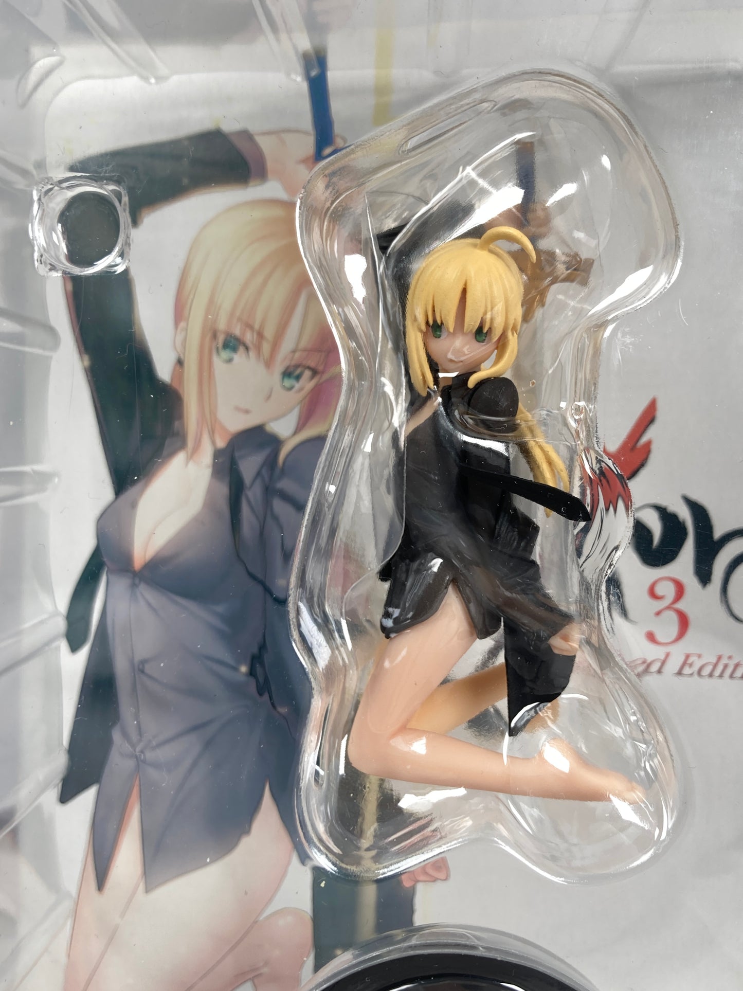 Saber Figure Fate Zero Vol.3 Limited Edition Figure