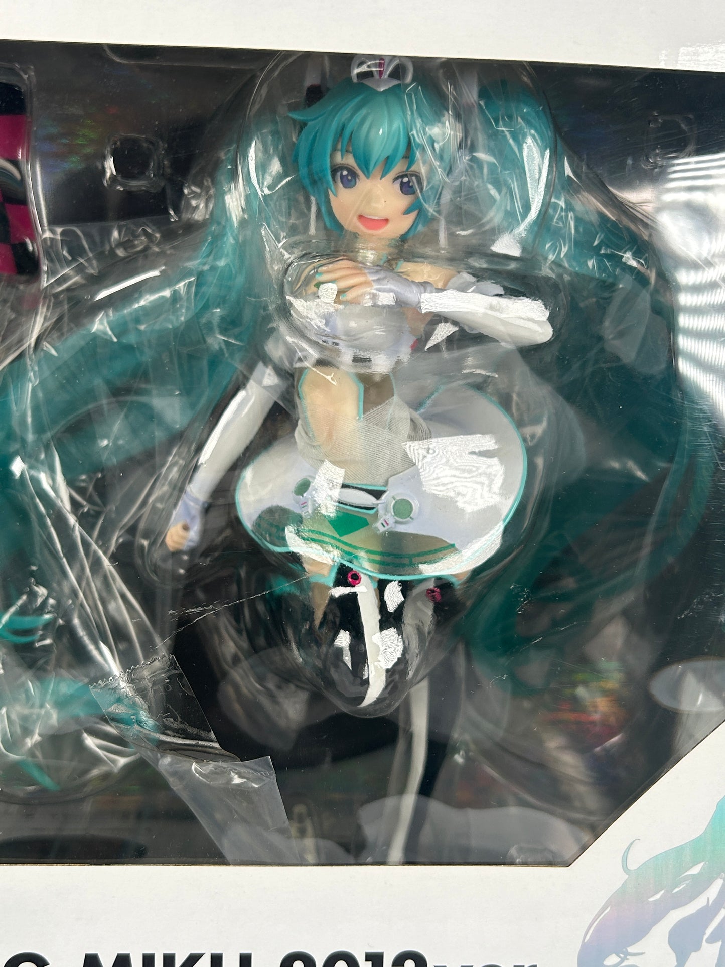 Racing Hatsune Miku 2012 ver. FREEing 1/7 Scale Figure