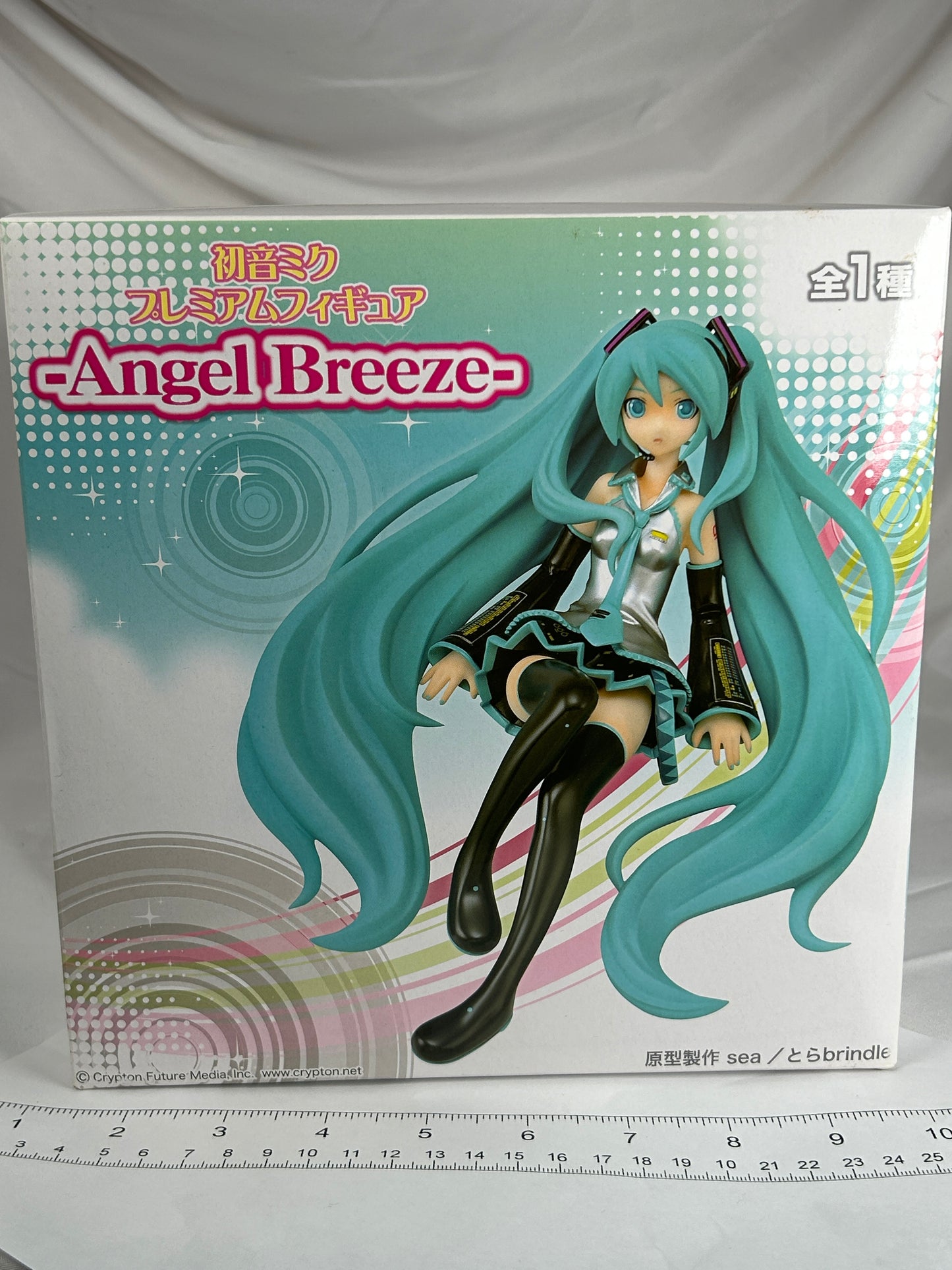Hatsune Miku Angel Breeze Figure