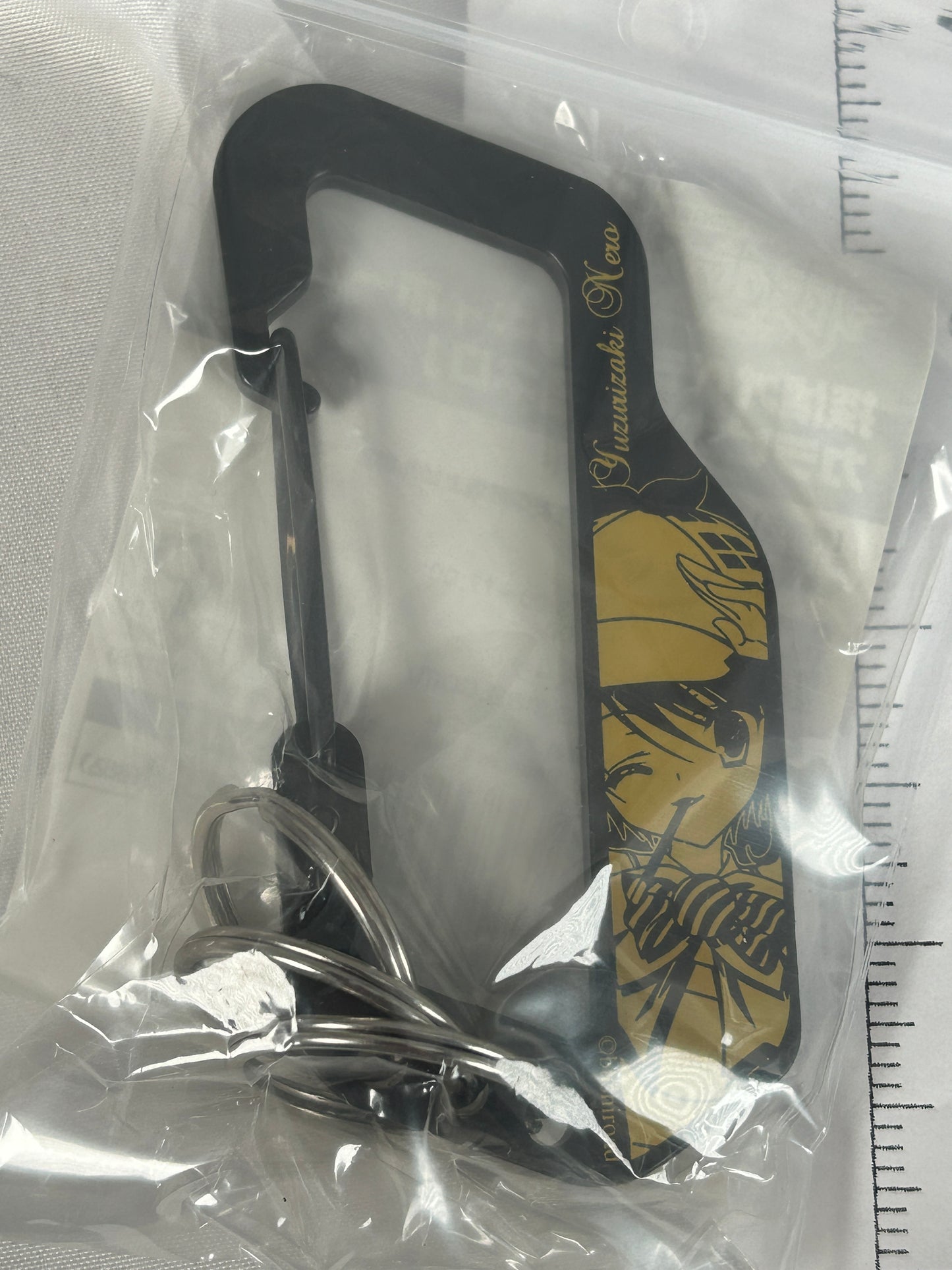 Yuzurizaki Nero Black Metal Carabiner Milky Holmes