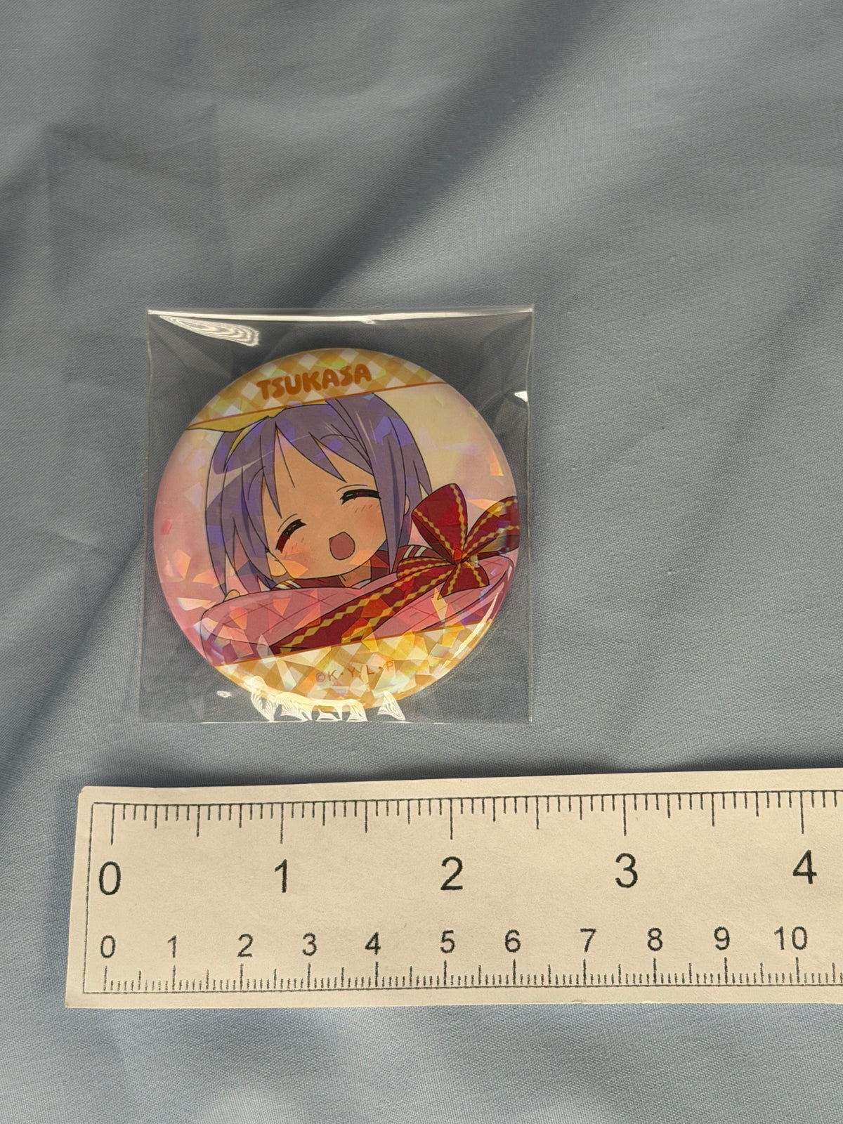 Tsukasa Hiiragi Valentines Day Hologram Badge Pin Lucky Star Anime Scene