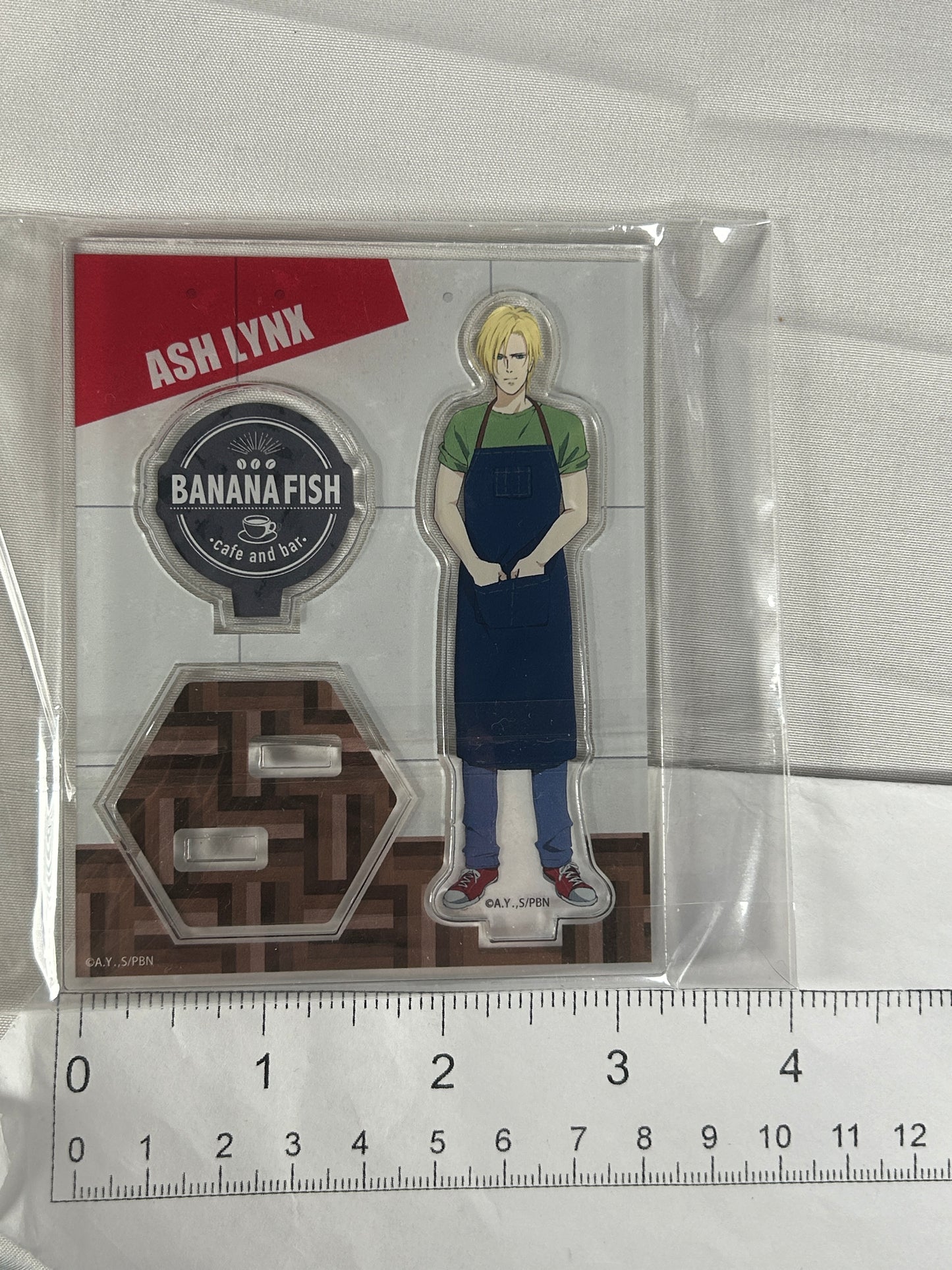 Ash Lynx Waiter Acrylic Stand Banana Fish Café and Bar 2018
