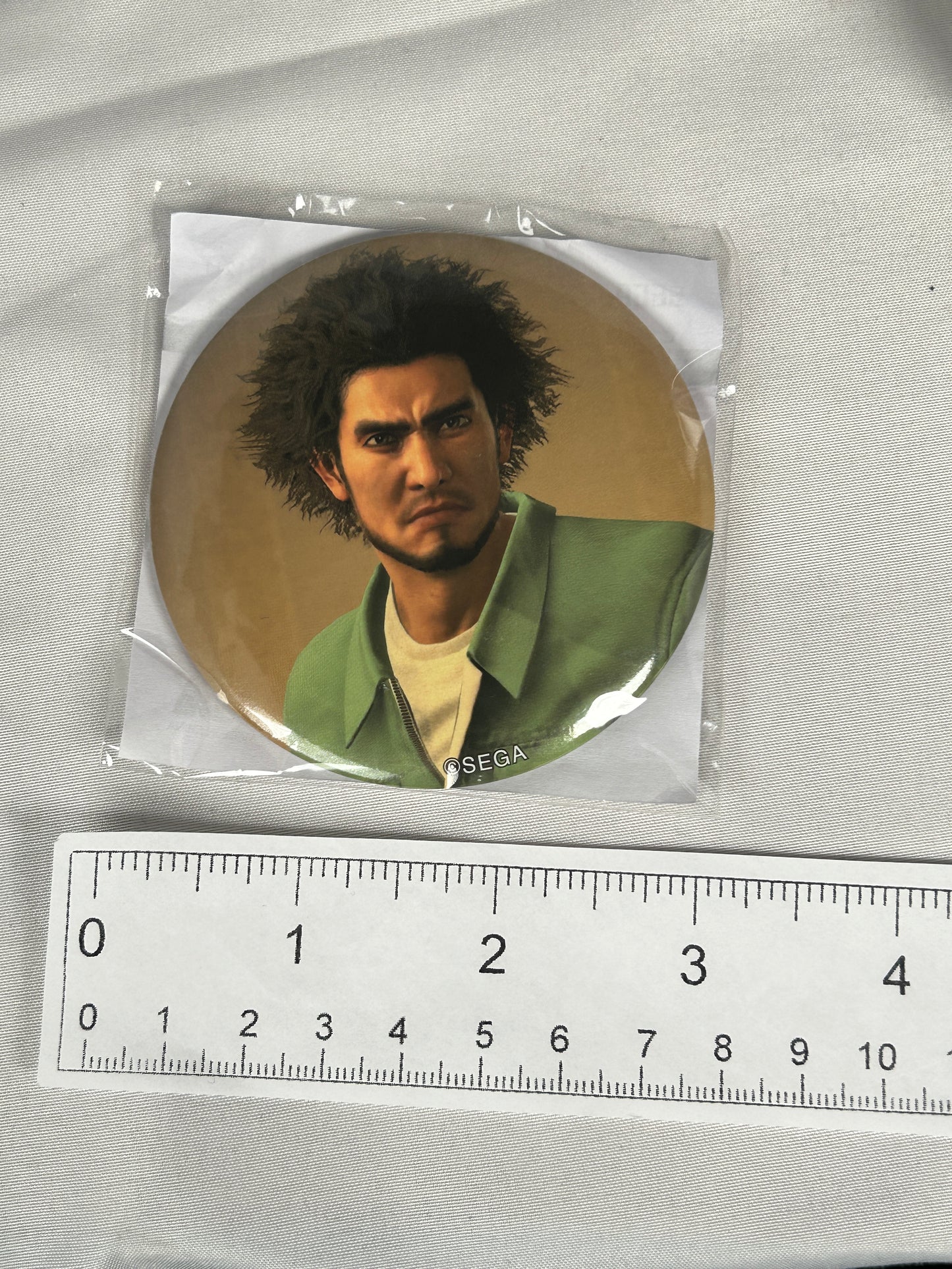 Kasuga Ichiban Retirement Home Can Badge Yakuza Birthday Ichiban Kuji Lottery