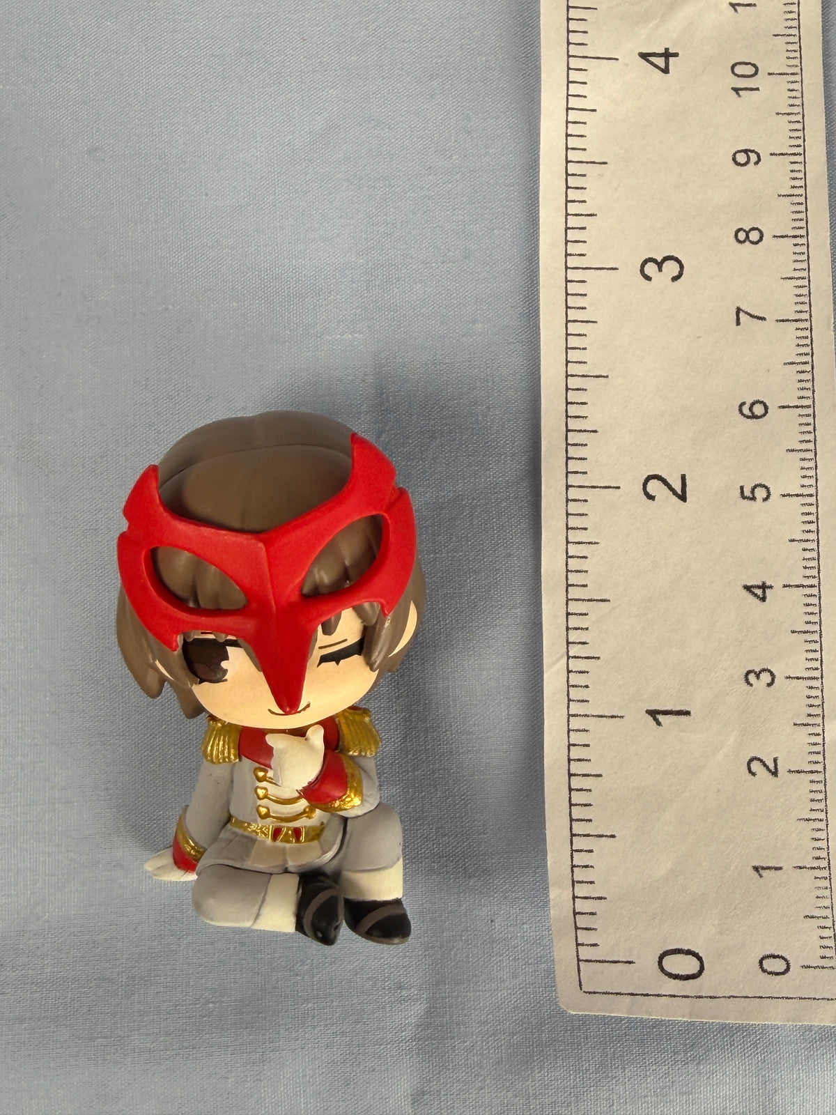 Akechi Goro Crow Kata Zun Capsule Figure Persona 5 Royal
