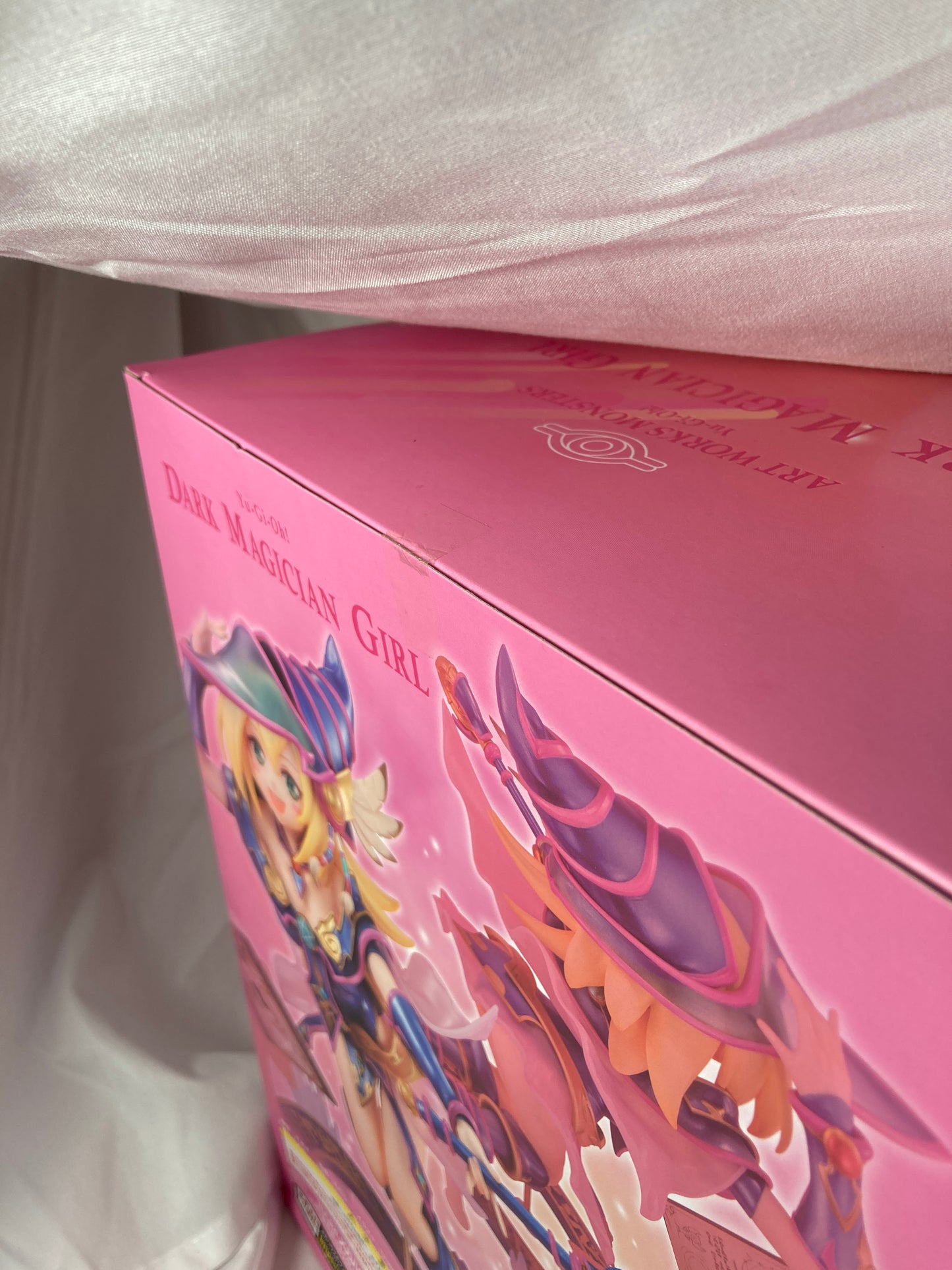 Dark Magician Girl Scale Figure ART WORKS MONSTERS: Yu-Gi-Oh! Mega House