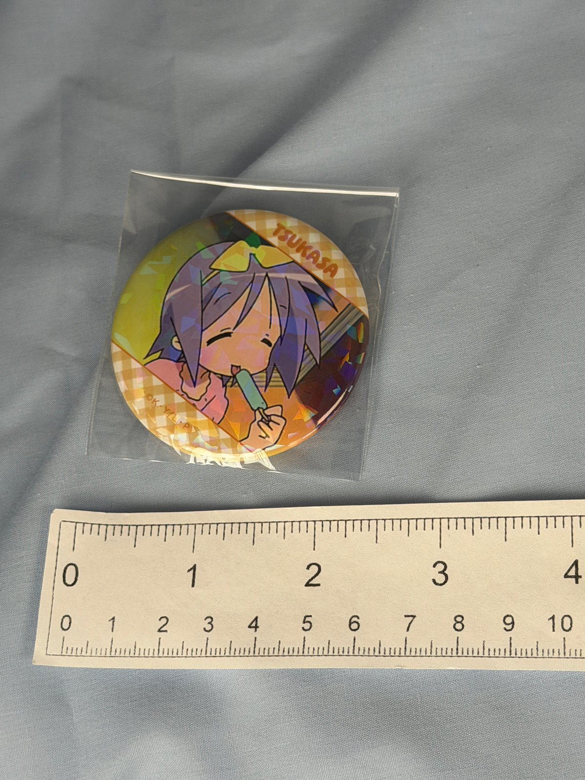 Tsukasa Hiiragi Popsicle Hologram Badge Pin Lucky Star Anime Scene