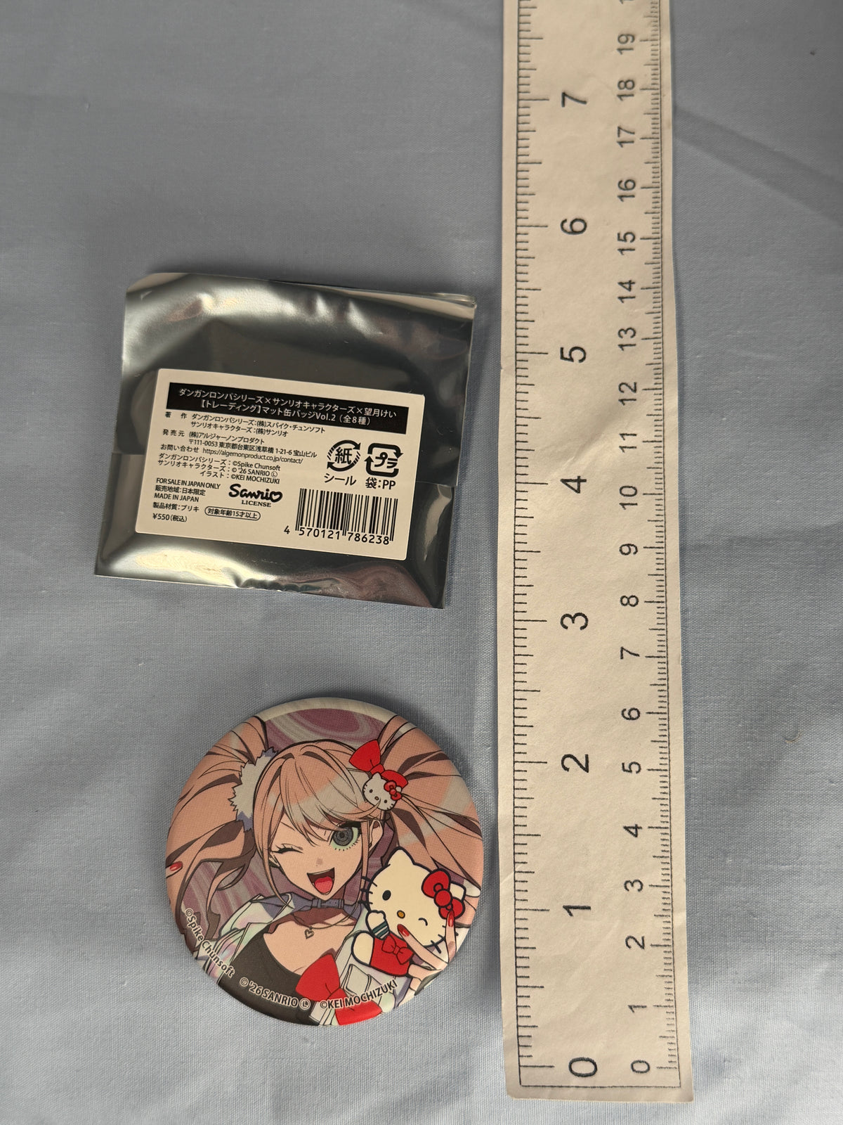 Junko Enoshima Hello Kitty Can Badge Pin Danganronpa 1 x Sanrio Vol 2