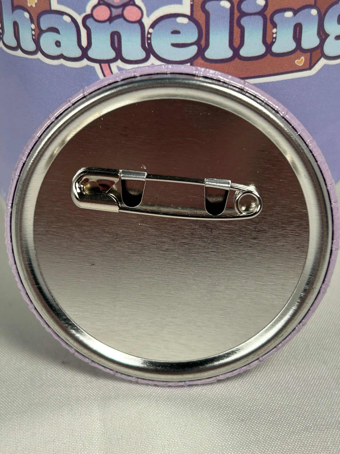 Seonhee 8 Bit Can Badge Pin Spa Resirt Hawaiians x Yakuza 8