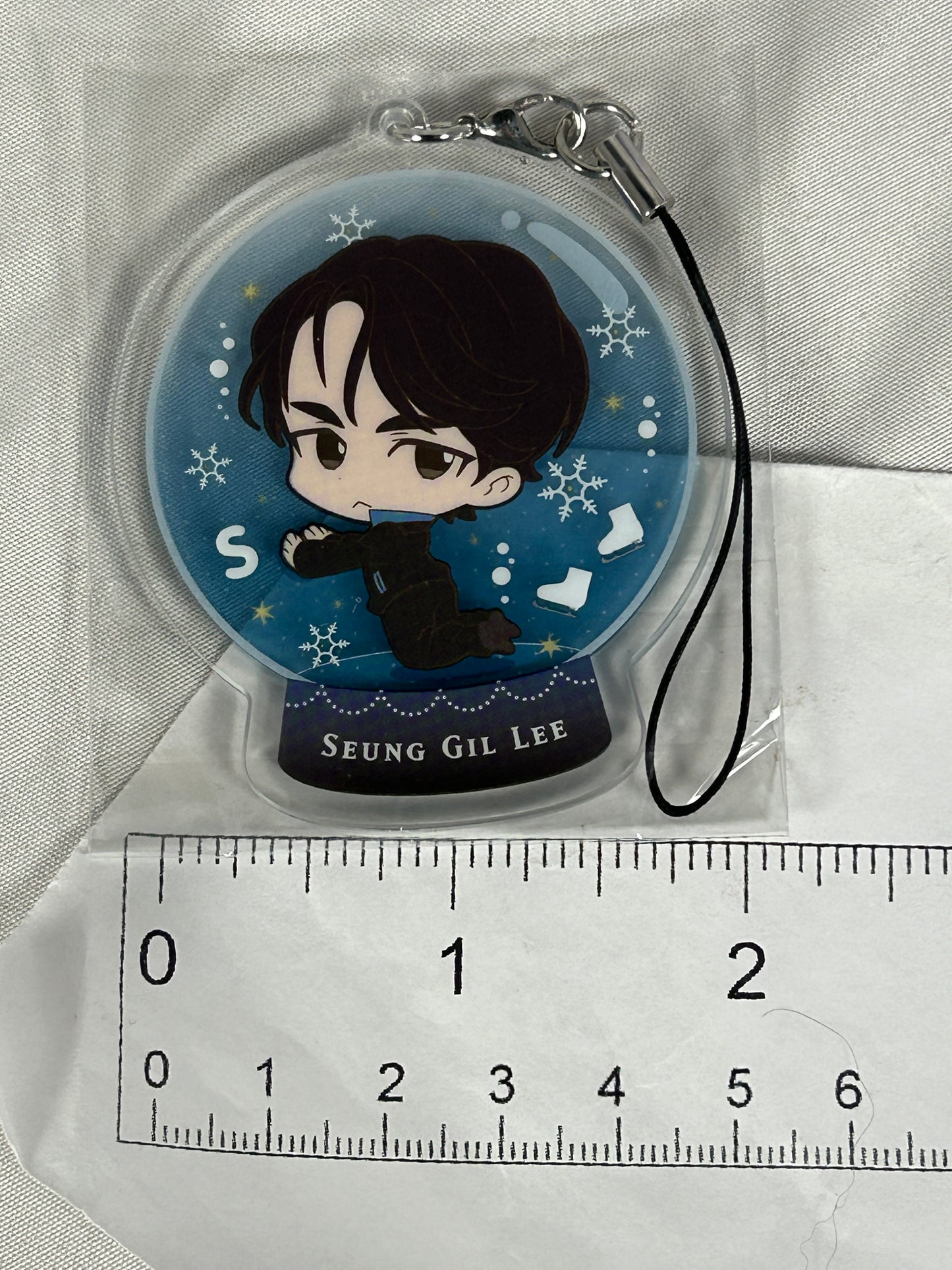 Seung Gil Lee Snowglobe Acrylic Keychain Yuri on Ice Chararium