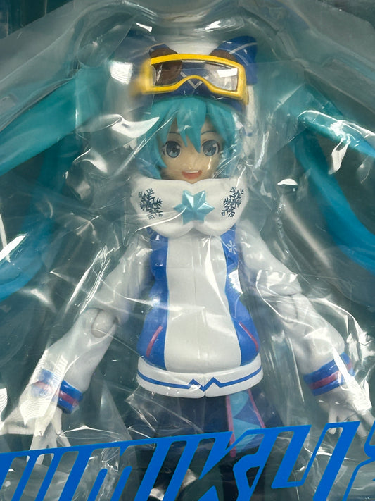 Hatsune Miku Snow Owl Ver figma Figure Vocaloid Good Smile Company