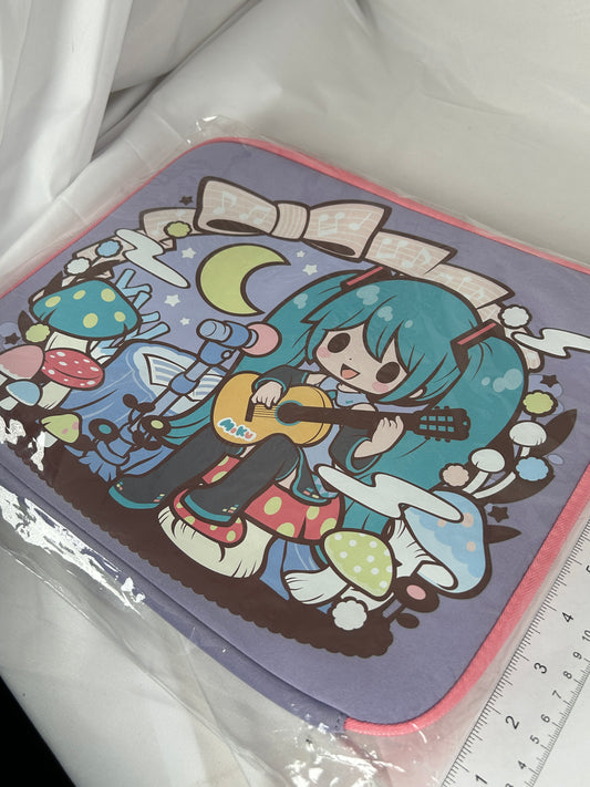 GraffArt Chibi Hatsune Miku Large Fabric Pouch Sunny Side Up D Prize Licensed