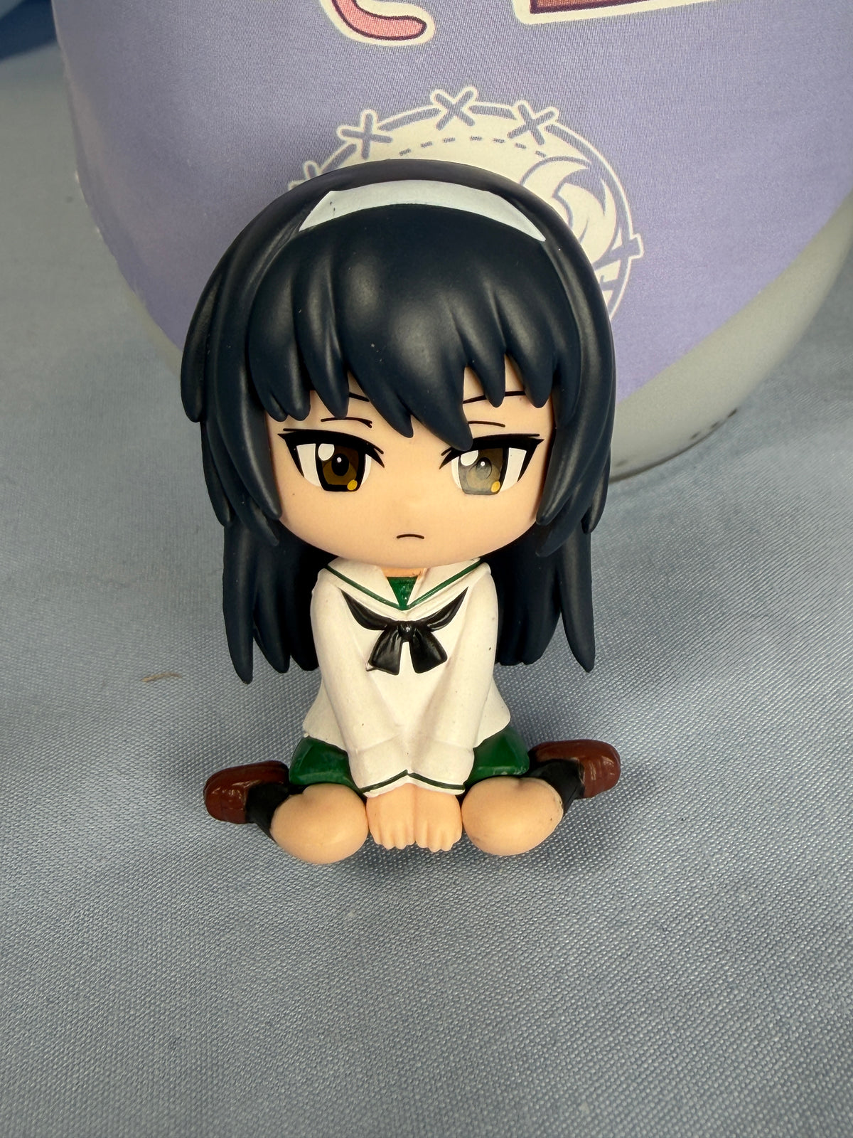 Hana Isuzu Mini Figure Machiboke Gachapon Girls und Panzer
