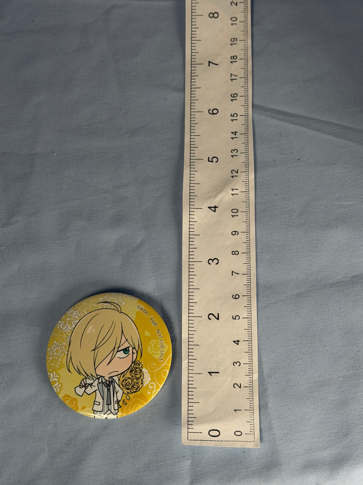 Yuri Plisetsky Bouquet Can Badge Pin Yuri On Ice FamilyMart