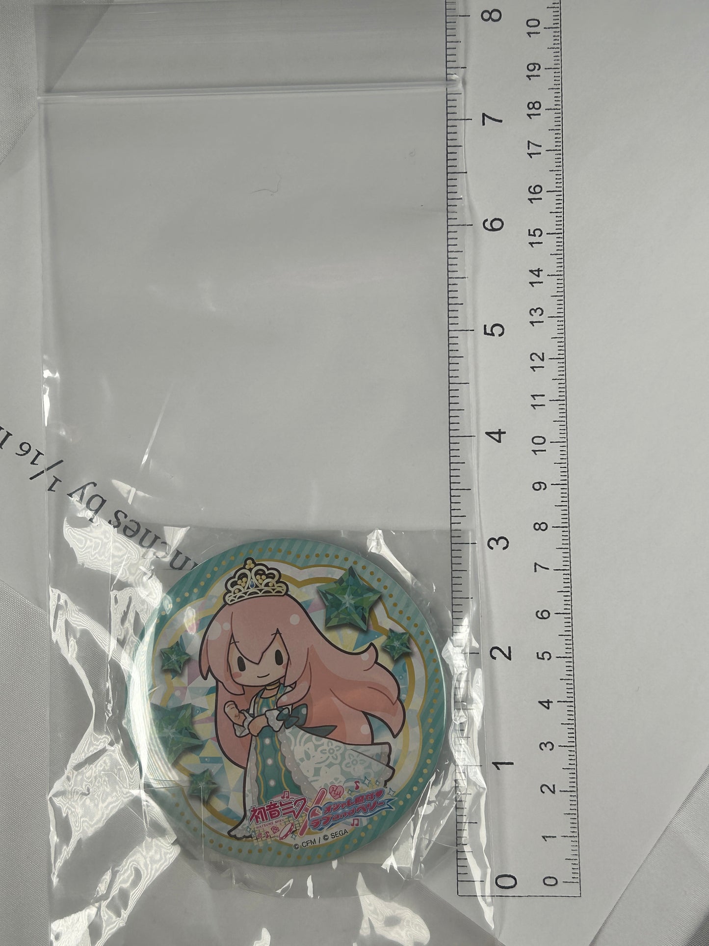 Megurine Luka Badge Vocaloid Love and Berry SEGA Lottery Fuwa Puchi