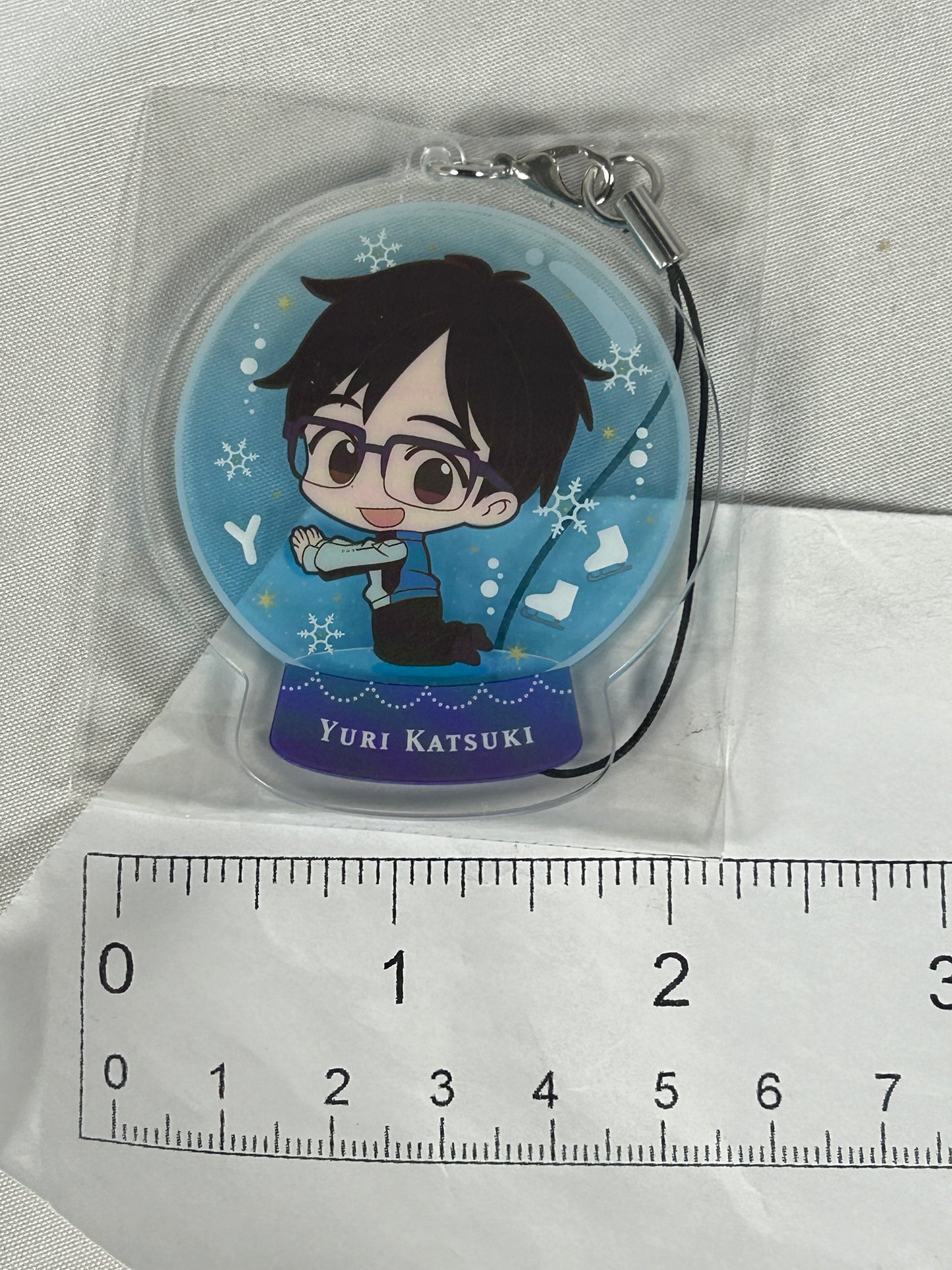 Yuri Katsuki Snowglobe Acrylic Keychain Yuri on Ice Chararium