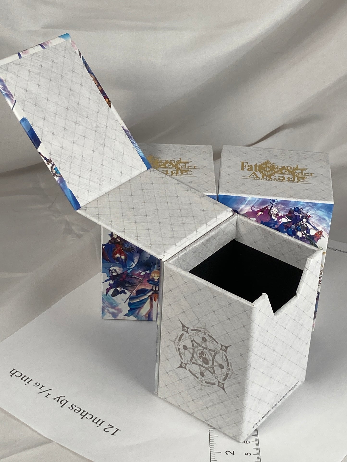 Fate Grand Order Arcade Magnetic Card Carrying Box