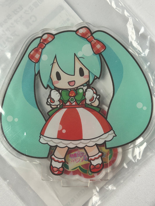 Hastune Miku Acrylic Stand Vocaloid Love and Berry SEGA Lottery Fuwa Puchi
