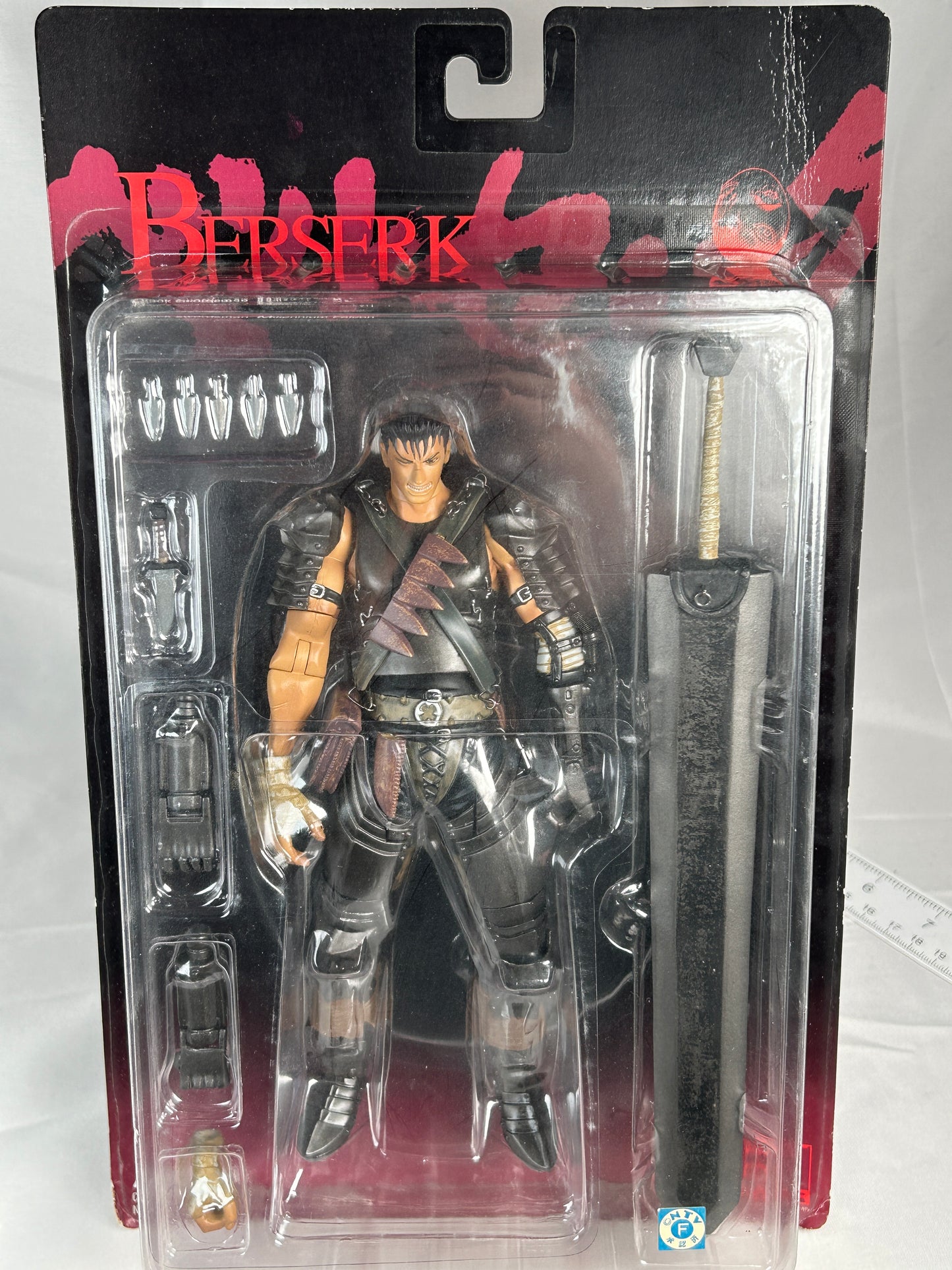 Guts Black Swordsman Millennium Falcon Action Figure Art of War Beserk